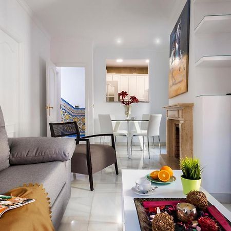 Lux Home - Sierpes Terrace Севилья Экстерьер фото