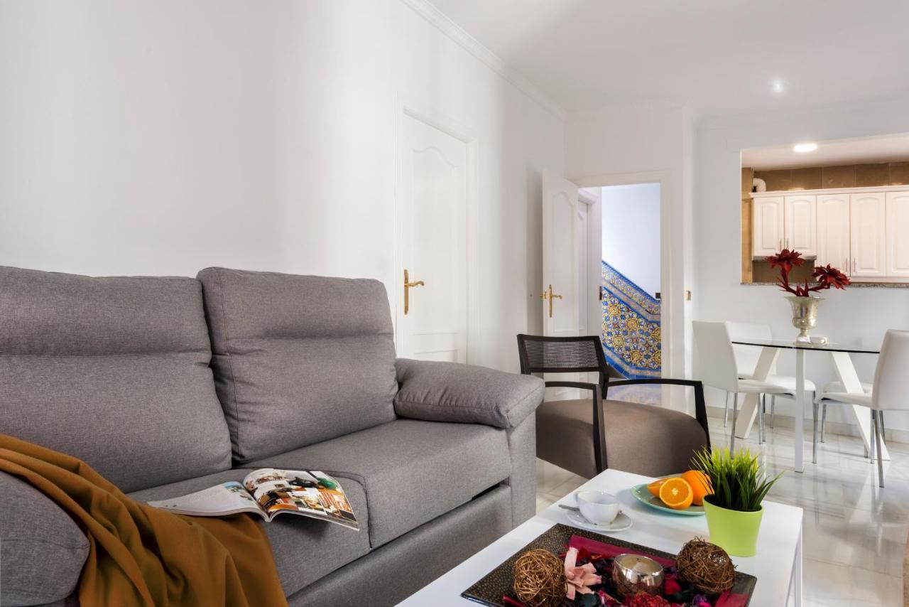 Lux Home - Sierpes Terrace Севилья Экстерьер фото