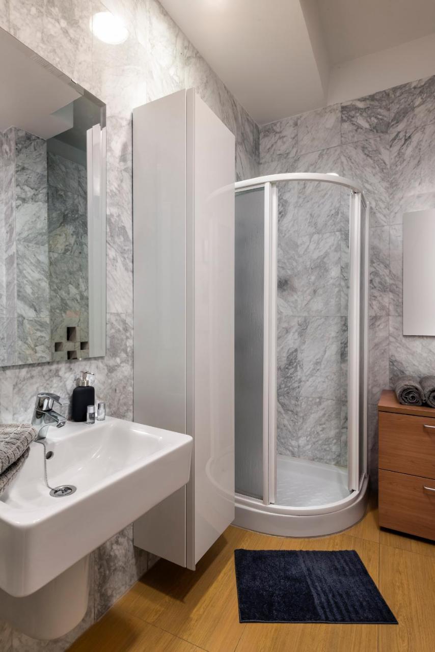 Lux Home - Sierpes Terrace Севилья Экстерьер фото