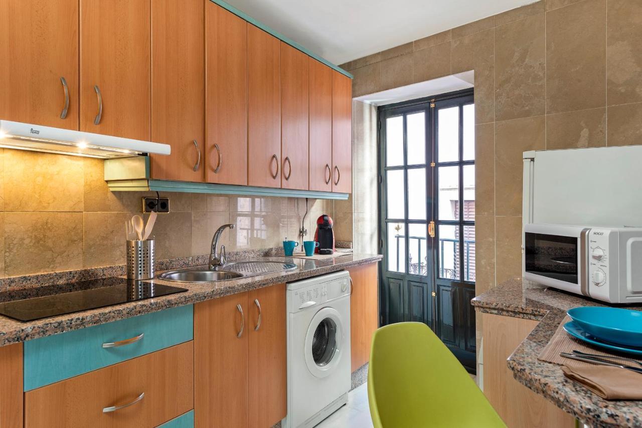 Lux Home - Sierpes Terrace Севилья Экстерьер фото