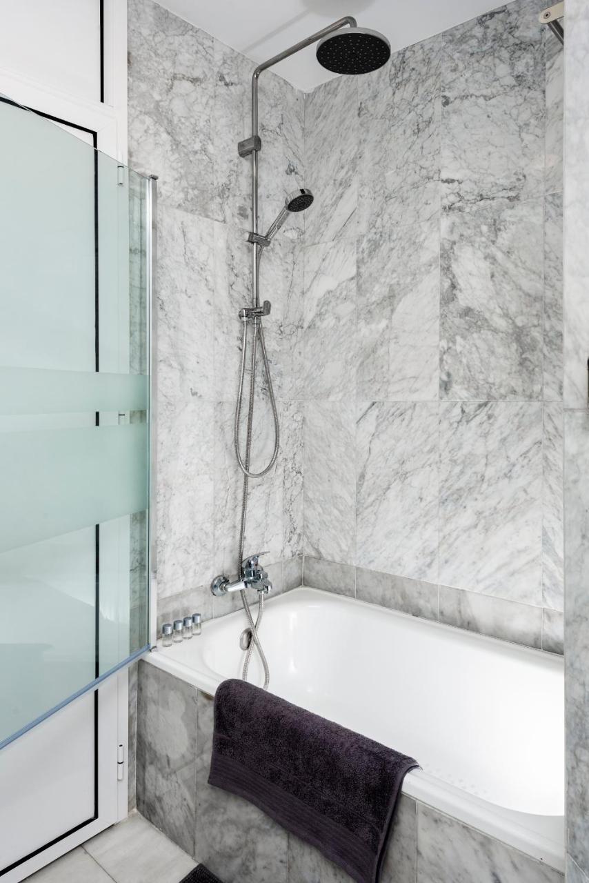 Lux Home - Sierpes Terrace Севилья Экстерьер фото